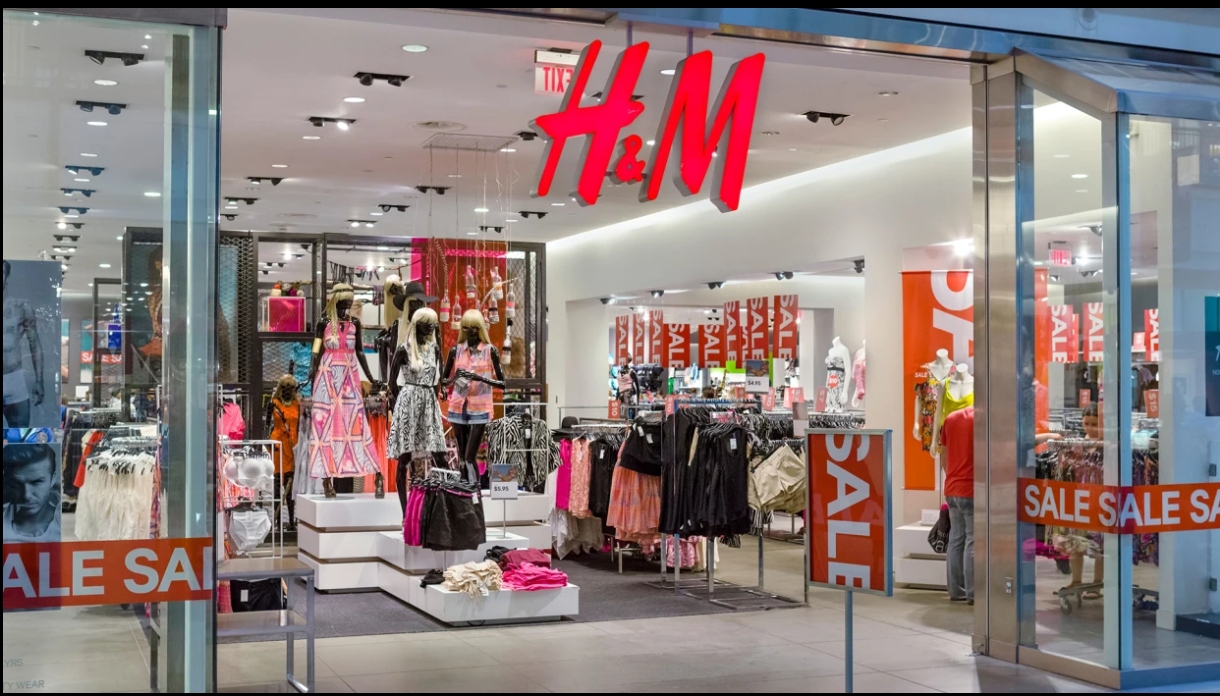 H&M Logo